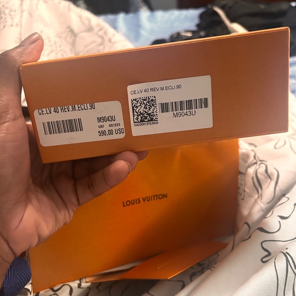 Louis Vuitton belt - Picture 3 of 4